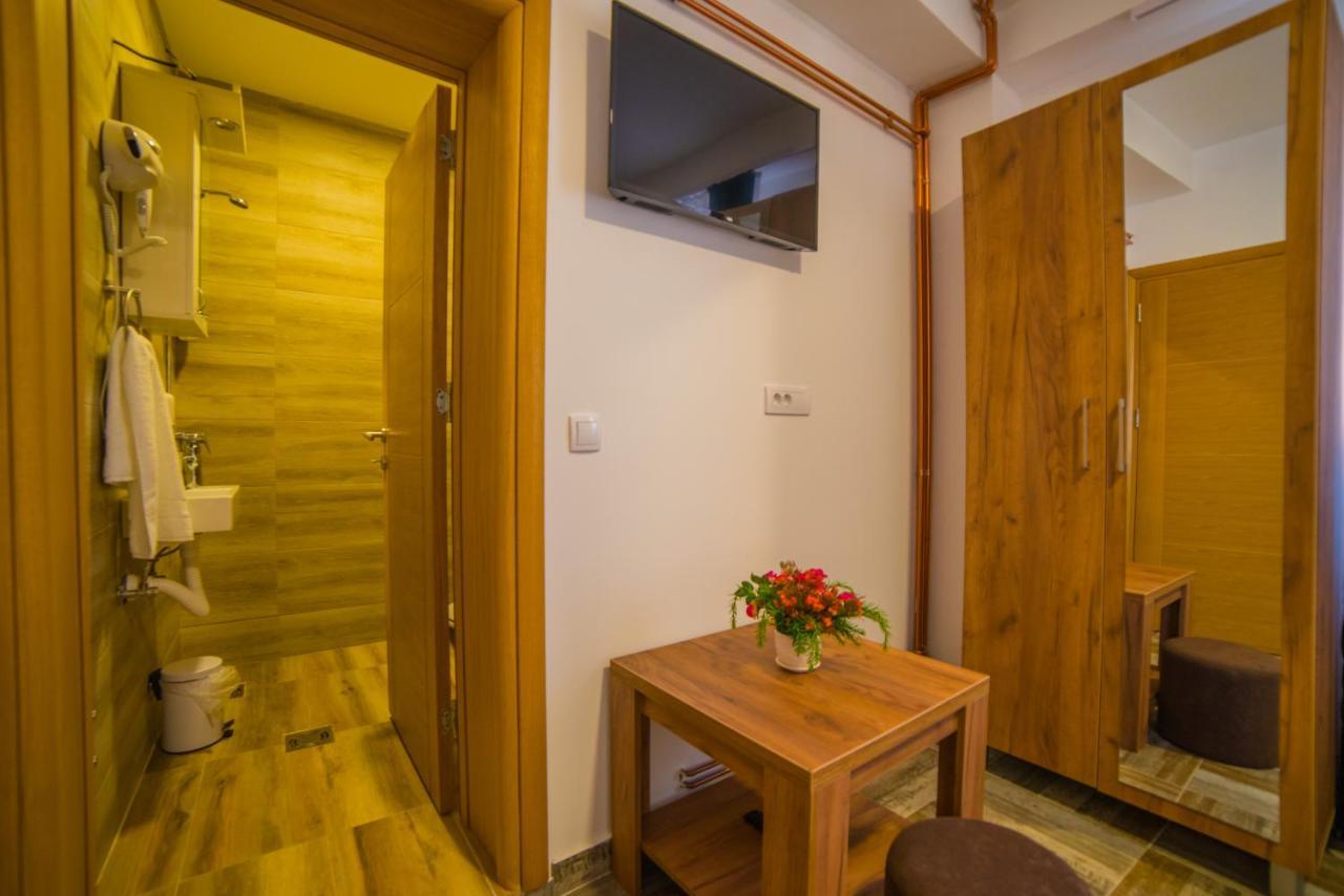 Uzicki Konak Uzice Exterior photo